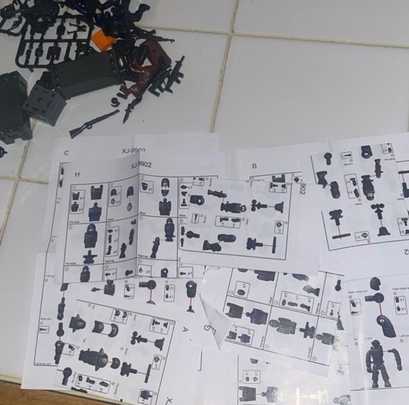 Call of duty Megablocks - Picture 2 of 16